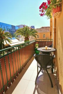 Apartments Marmont - 9