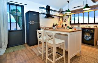 Cozy Home In Mejannes Les Alès - Méjannes-lès-Alès - 3