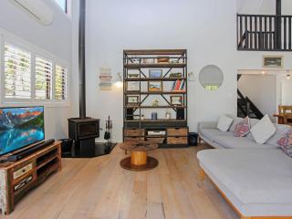 Home by The Cove - 7