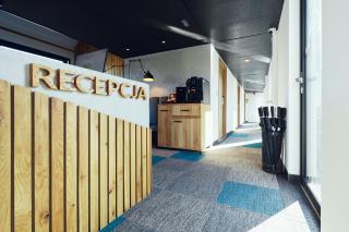 New Port Aparthotel - 3