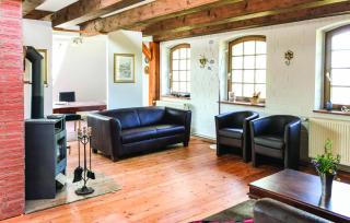 Großes Landhaus mit Pool - 2