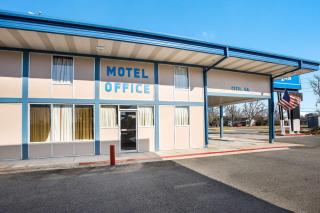 Rodeway Inn Cecil - 8