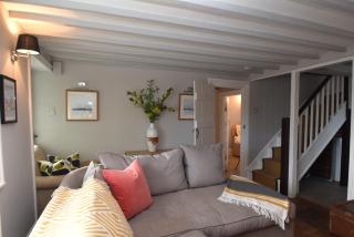 Rose Mullion Cottage - Pett - 3