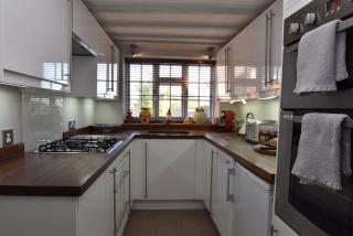 Rose Mullion Cottage - Pett - 8