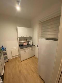 Gemütliche Wohnung mit Smart-TV und großem Balkon - Berlino - 4