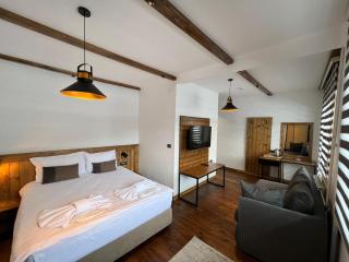 Mia's Favorite Hotel - Mavrovo - 6