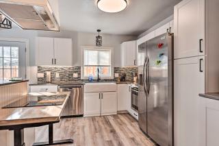 Kenai Home with Fireplace Less Than 10 Mi to Big Eddy! - Kenai - 3