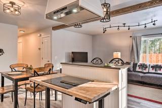 Kenai Home with Fireplace Less Than 10 Mi to Big Eddy! - Kenai - 1