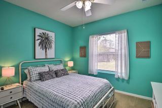 Pet-Friendly Palm Coast Home with Pool Table and Patio - Palm Coast - 1