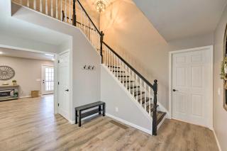 Hilltop Home Inside of Apple Valley! - Mount Vernon - 7