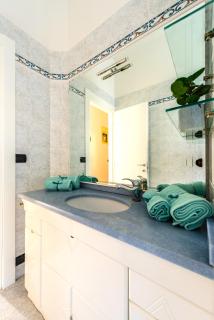 Hostly - The Urban Garden House - 3 Bedrooms, Garden, Great Location! - Pisa - 2