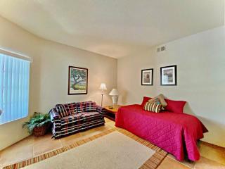 Desert Falls Golf, 1st Floor, Pool/Gym/Golf View - Palm Desert - 3