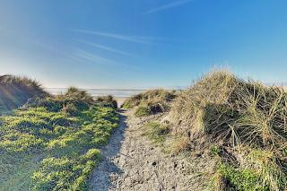 Alluvial Shores - Rockaway Beach - 9