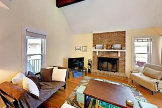 Cozy Beach Retreat - 4