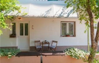 Amazing Apartment In Jesenice With Wifi - 3