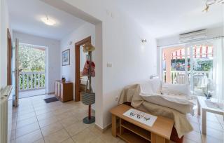 Awesome Home In Vodnjan With Kitchen - Vodnjan - 6