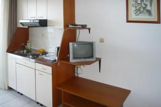 Apartment Ivan in Omis-Nemira, with balcony - Omiš (Almissa) - 2