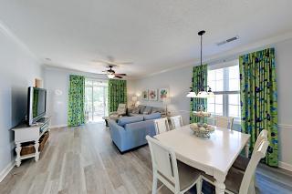 Barefoot Resort - 5