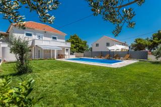 Kristina holiday home with private swimmingpool - 7