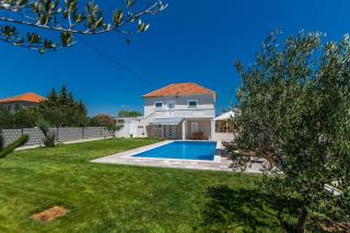 Kristina holiday home with private swimmingpool - 1