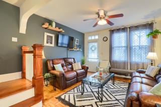 Rare City Home w/ Backyard Fire-pit & Hot tub - Lancaster - 0