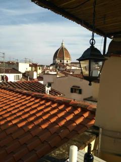 A refuge with a terrace overlooking the Duomo - Florence - 3
