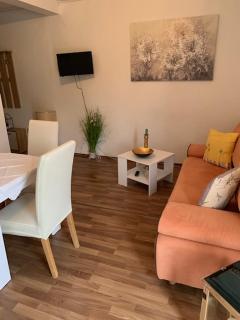 Apartmani Melani - Povljana - 8