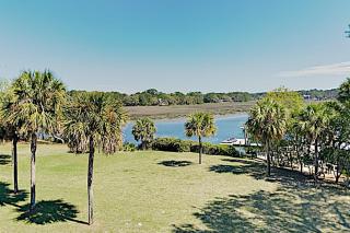 Bluff Villas 1817 - 9