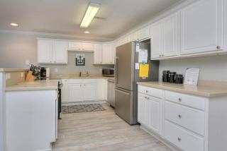 Ocean Walk 6204-Anchors Away - Oak Island - 1