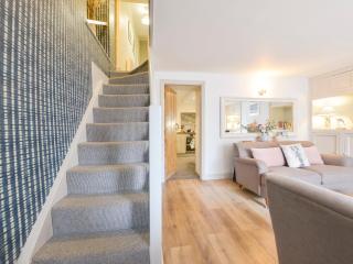 Camelot Cottage - 5