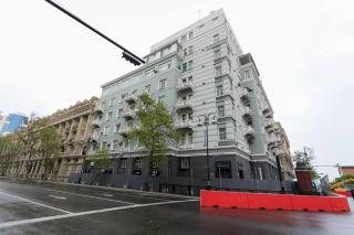 City Center seafront F1 View next to Hilton Hotel - 9