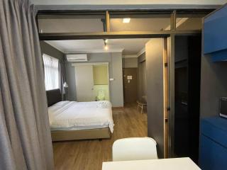 Greatwood Residence at Devonshire - 3