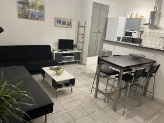 T2 avec TERRASSE, CLIM , box fibre - Vedène - 5