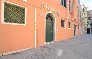 Nice Apartment In Venezia With Wifi - Venice - 5