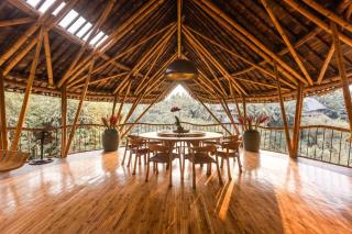 Sharma Springs 5 bds Luxurious Bamboo Mansion Pool - Bringkit - 7