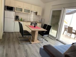 Apartment in Punat with sea view, terrace, air conditioning, WiFi 4534-4 - Punat - 2