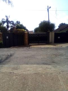 Kampala Ntinda Comfy Holiday Home - 1