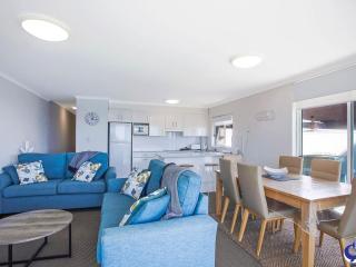 Sapphire Waters Unit 3 - 2
