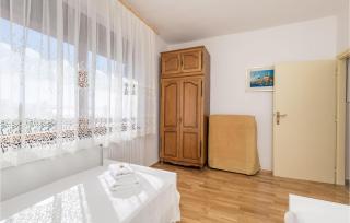 4 Bedroom Nice Apartment In Opatija - Opatija - 4