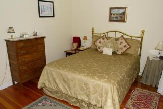 Historic Hill Inn - 1