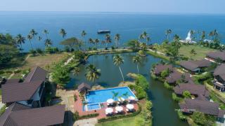 Gokulam Grand Resort & Spa, Kumarakom - Kumarakom - 9