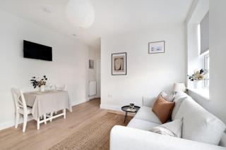 Exclusive Norman Road Apartment - St. Leonards - 6