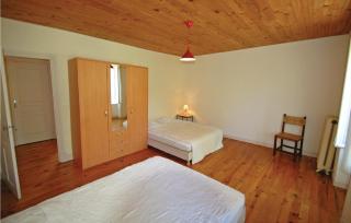Beautiful Home In Riom-Ès-Montagnes - Riom-ès-Montagnes - 4