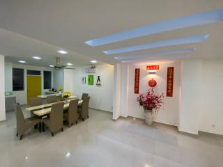 Jia Residence Foodie Haven Large House 12 pax 沙登温暖的家 - 2