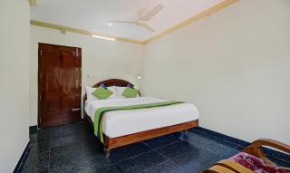 Itsy Hotels The Waters Edge Beach Resort - Kovalam - 4