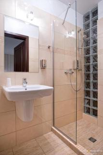 Hotel Lord Krosno - Krosno - 9