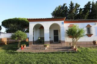 Chalet con piscina, amplio jardin y aire acondicionado - Chiclana de la Frontera - 0