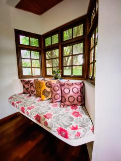 Casa confortável com churrasqueira na Granja Viana - Carapicuíba - 8