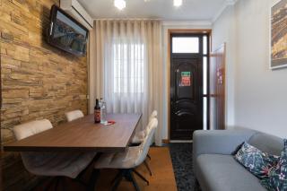 Host Wise - Lovely & Cozy House - Prime Location - Vila Nova de Gaia - 0