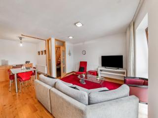 Holiday home in the Eifel near an old farm - Harspelt - 0